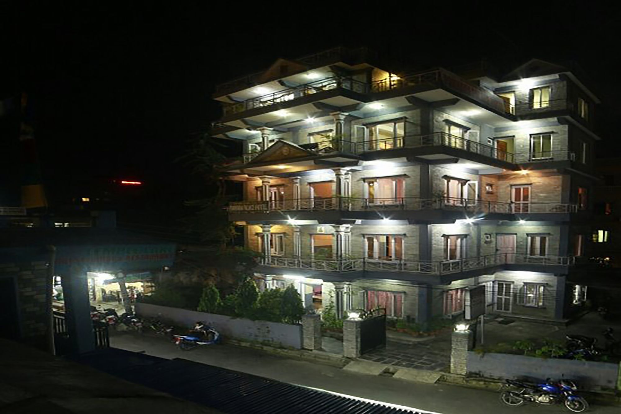 Pokhara Palace Hotel Dış mekan fotoğraf